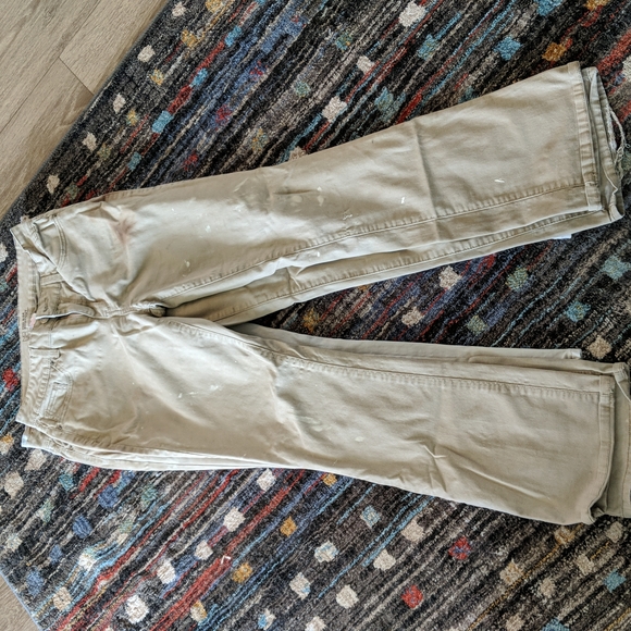 3 pairs of cargo men's pants. All the same size. Two dark tan 1 light tan. - Picture 5 of 5